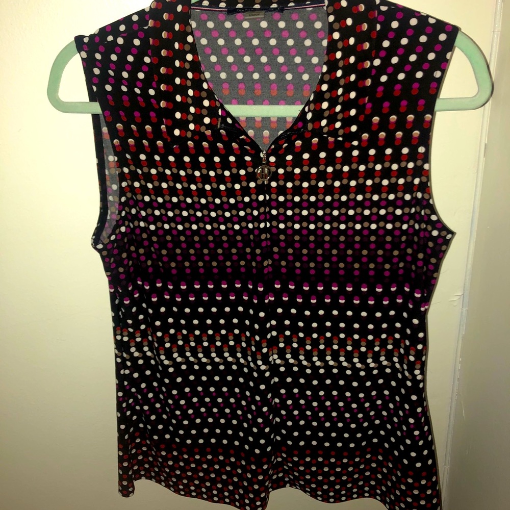Multi colored tank